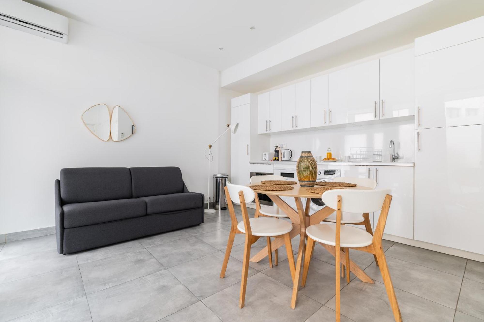 Charmant Appartement Calme Place Du Trocadero - 4P - Flat-Guest Paris Exterior foto